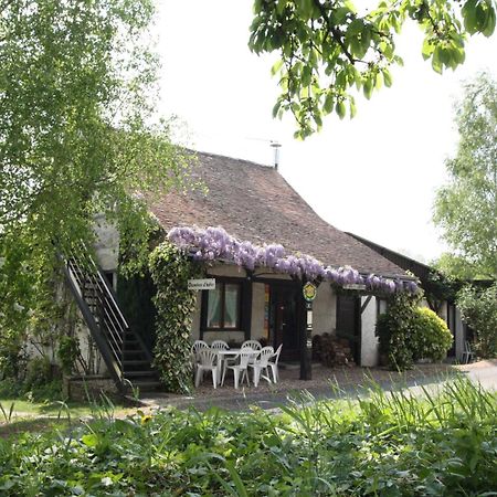 La Marechalerie Bed & Breakfast Monthodon Luaran gambar